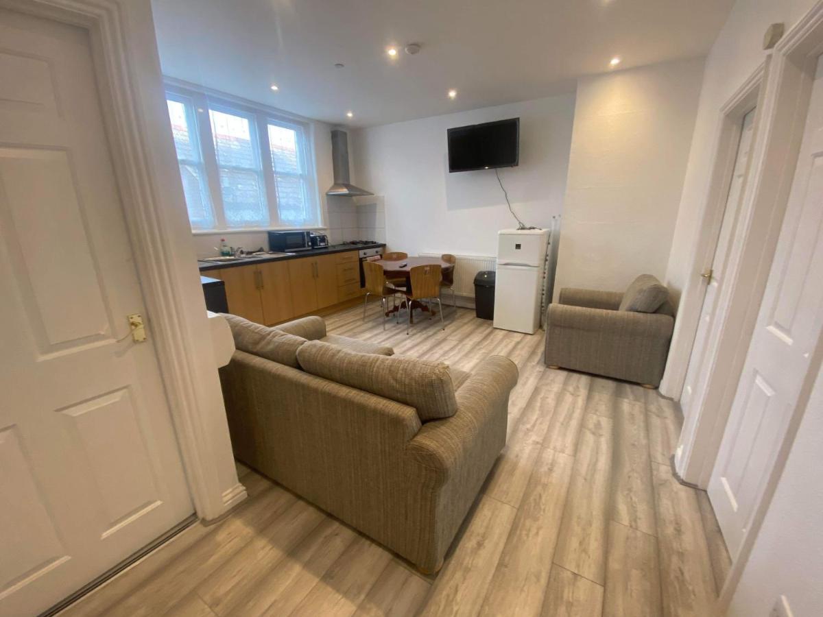 Entire Two Double Bedrooms Flat N4 เกรทยาร์มัธ ภายนอก รูปภาพ