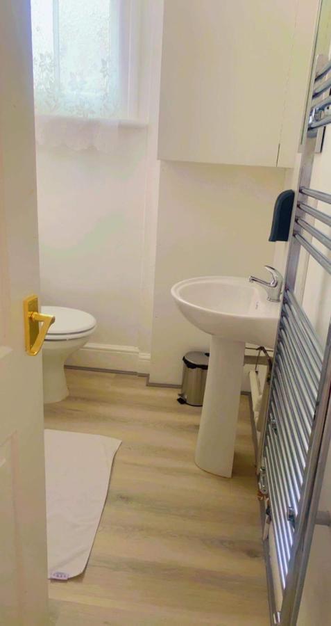 Entire Two Double Bedrooms Flat N4 เกรทยาร์มัธ ภายนอก รูปภาพ