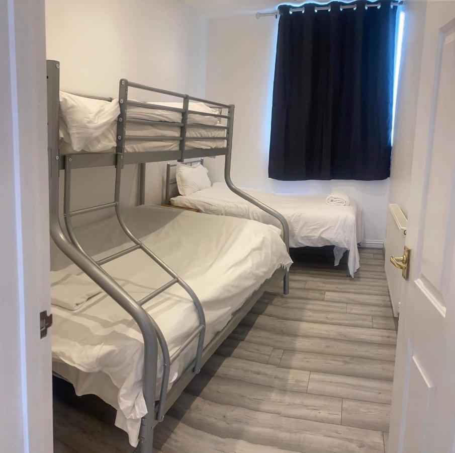 Entire Two Double Bedrooms Flat N4 เกรทยาร์มัธ ภายนอก รูปภาพ