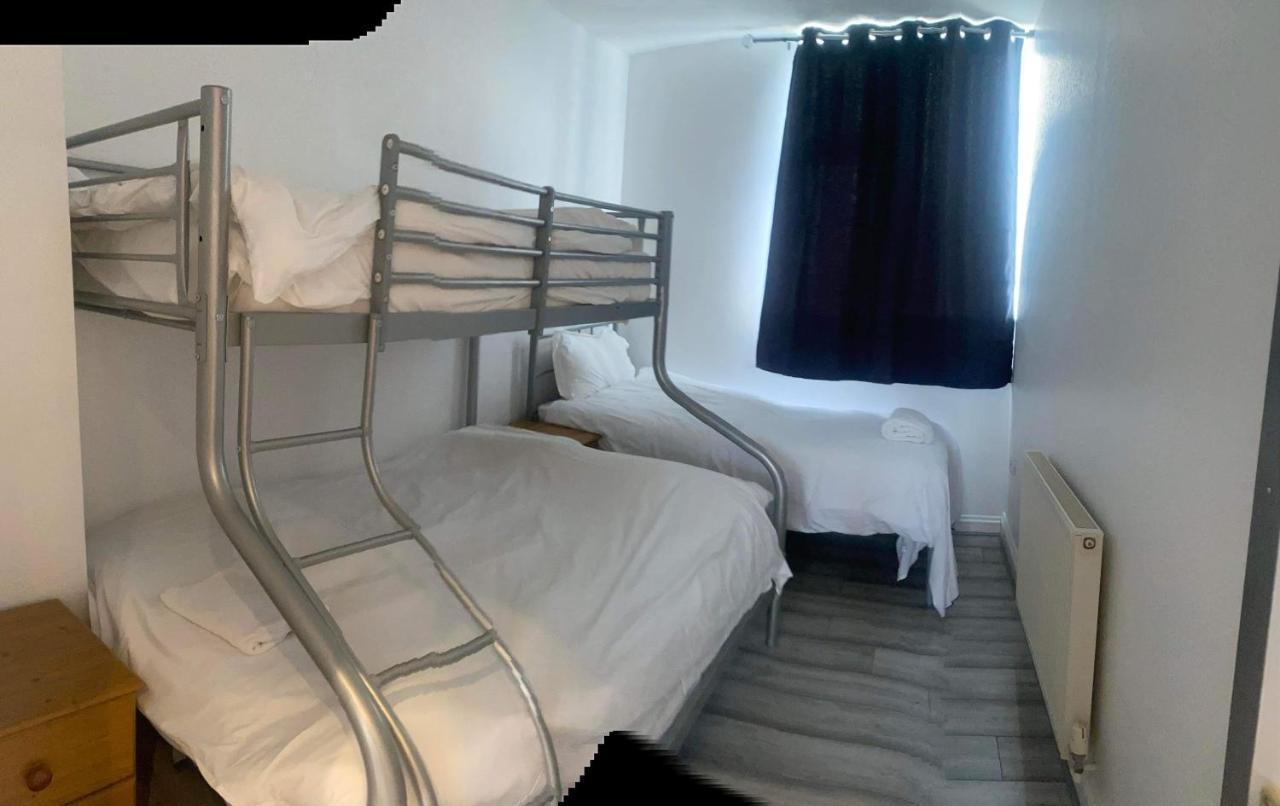 Entire Two Double Bedrooms Flat N4 เกรทยาร์มัธ ภายนอก รูปภาพ